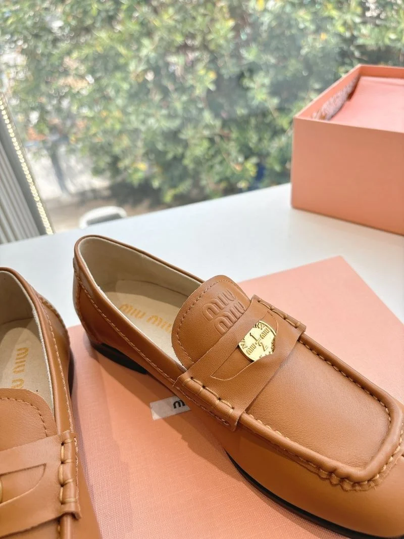 Miu Miu Shoes StreetReady 9392