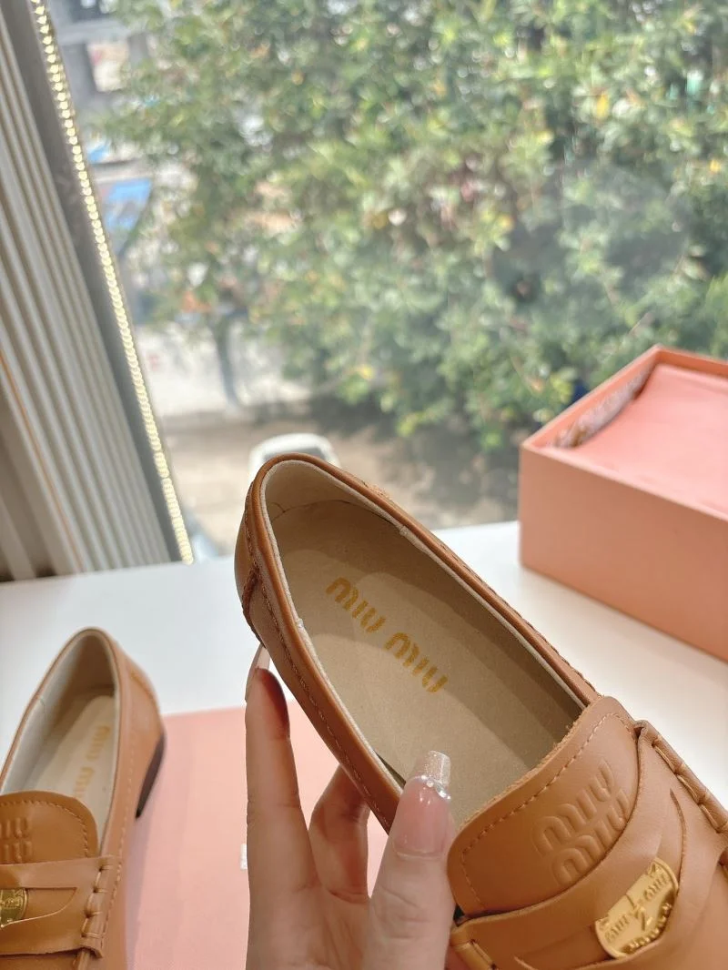 Miu Miu Shoes StreetReady 9392