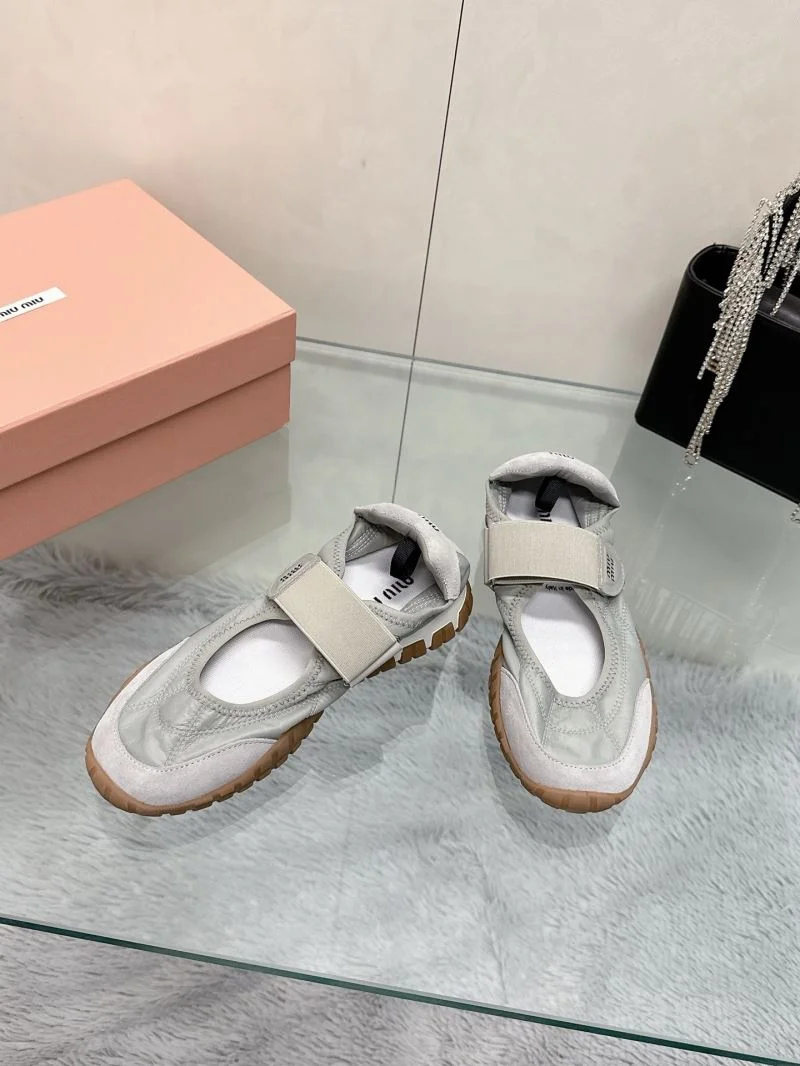 Cozy Miu Miu Shoes 9389