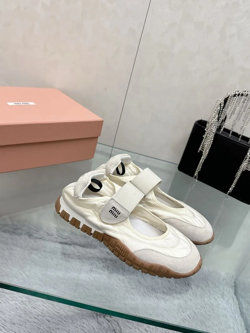 Sophisticated Miu Miu Shoes 9385