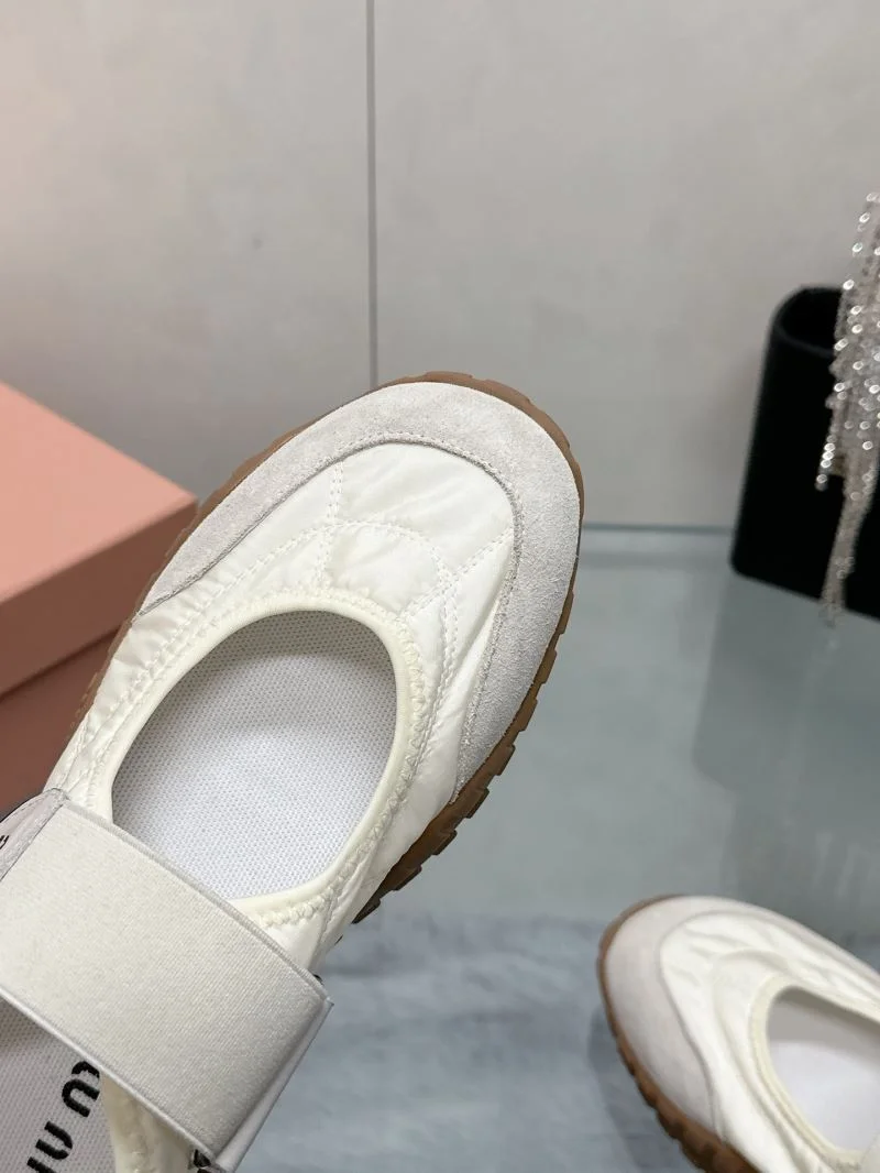 Sophisticated Miu Miu Shoes 9385