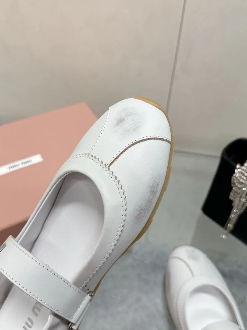 Durable Miu Miu Shoes 9382