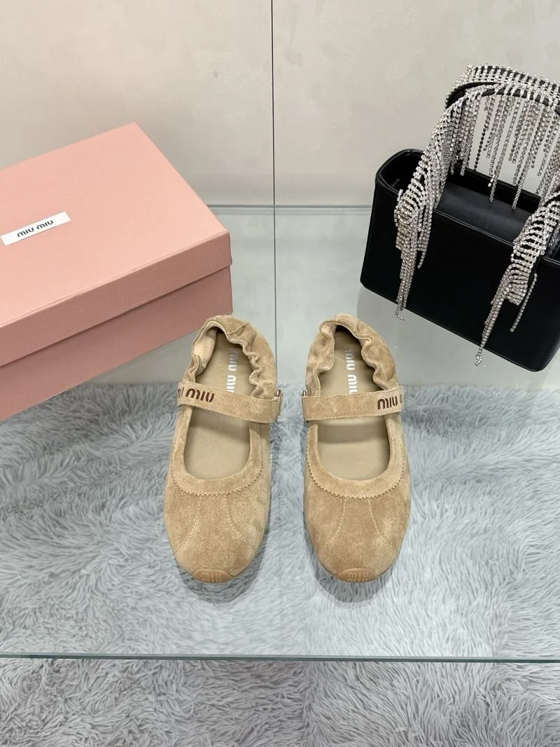 Miu Miu Shoes Durable 9391