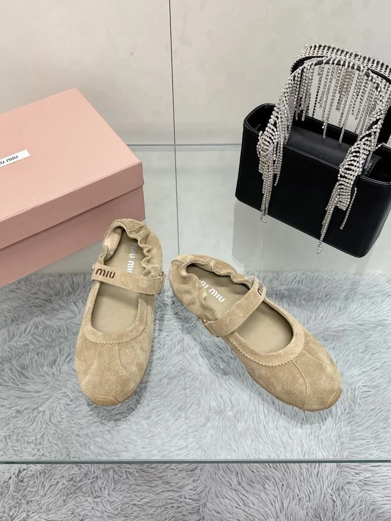 Miu Miu Shoes Durable 9391