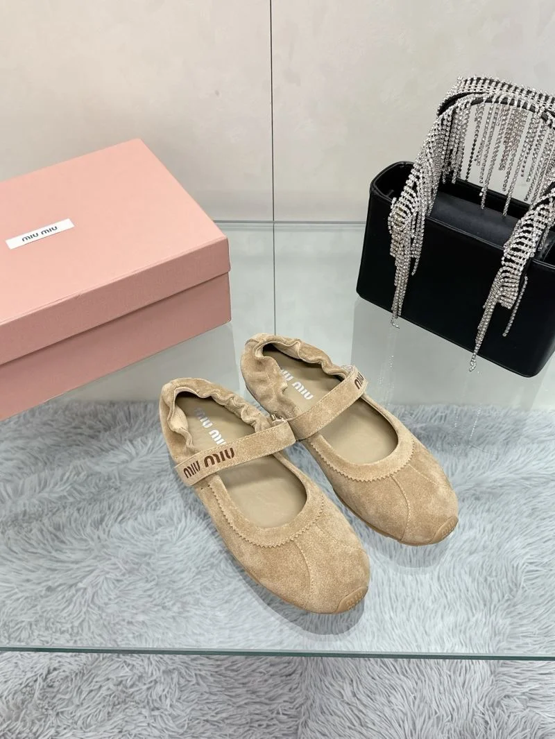 Miu Miu Shoes Durable 9391