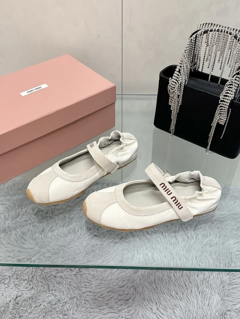 Casual Miu Miu Shoes 9414