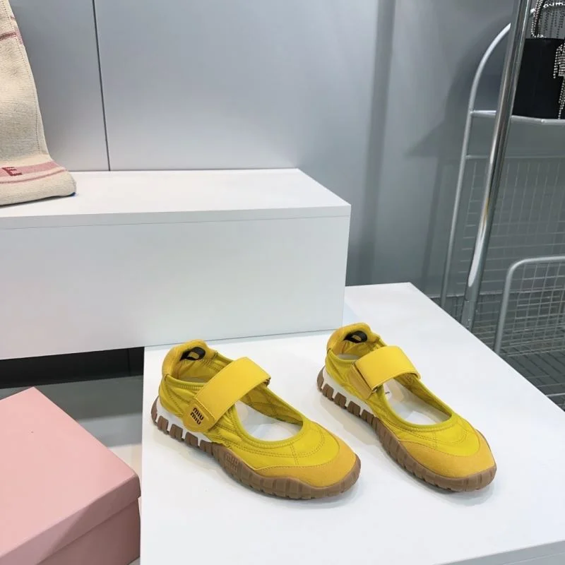 Miu Miu Shoes Lightweight 9369