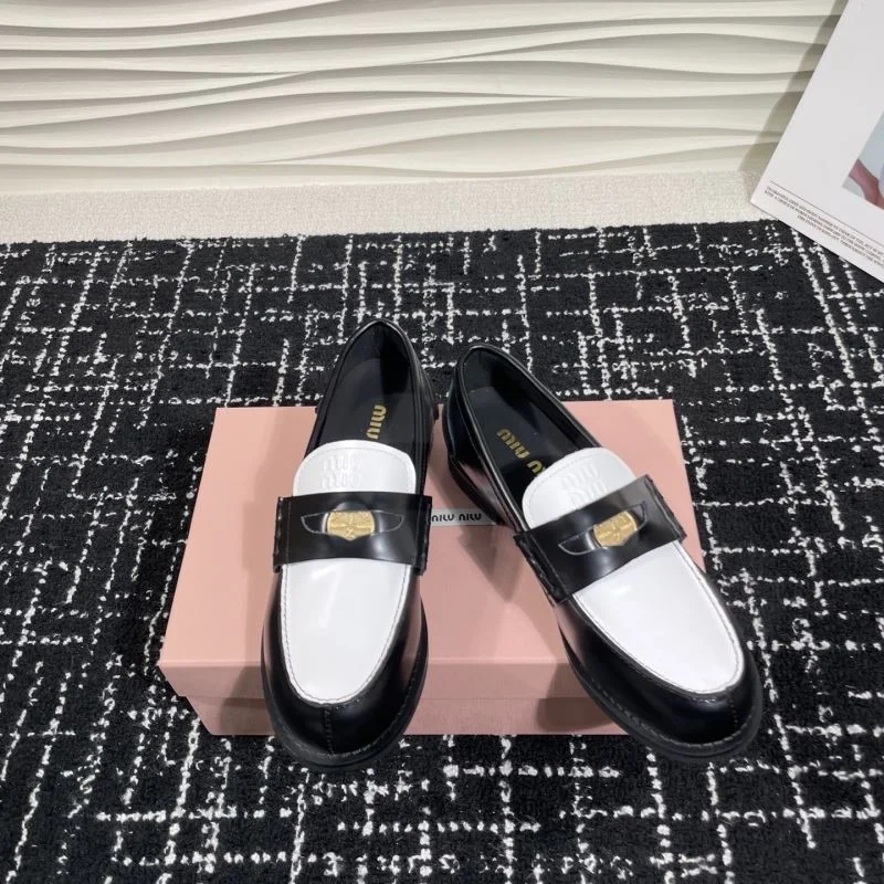 Sophisticated Miu Miu Shoes 9348