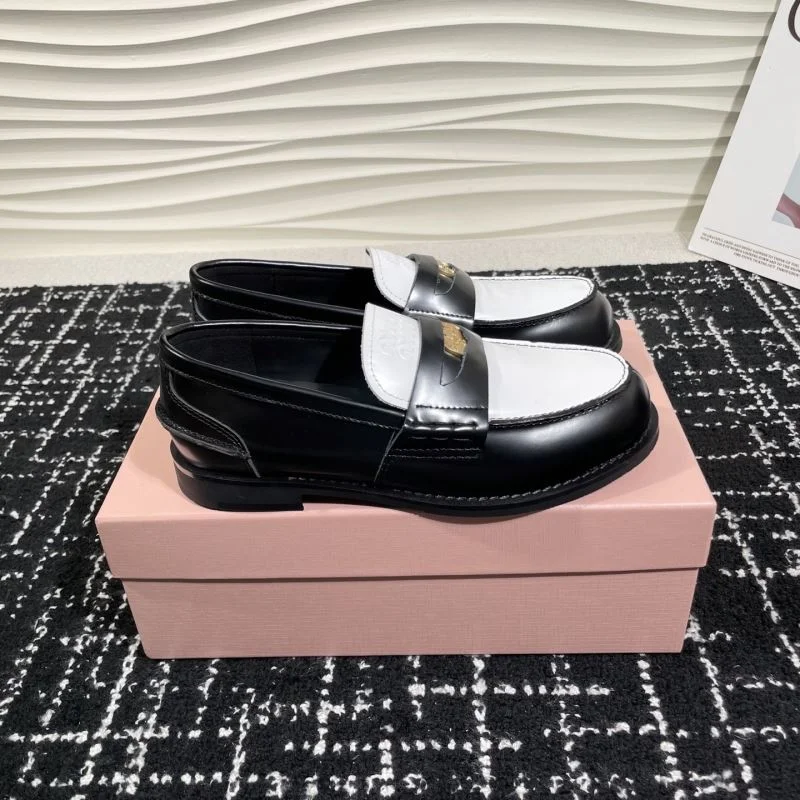Sophisticated Miu Miu Shoes 9348