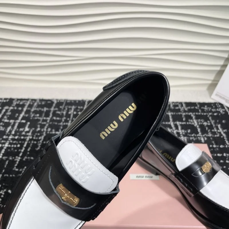 Sophisticated Miu Miu Shoes 9348