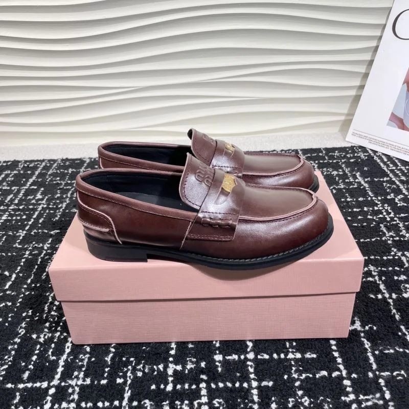 Miu Miu Shoes Trendy 9341