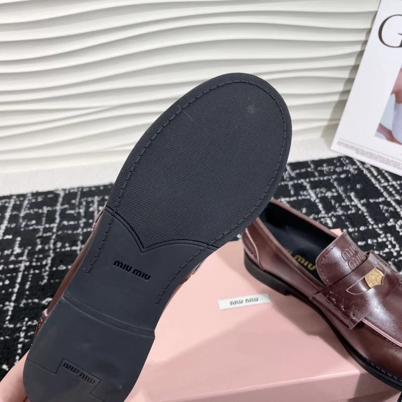 Miu Miu Shoes Trendy 9341