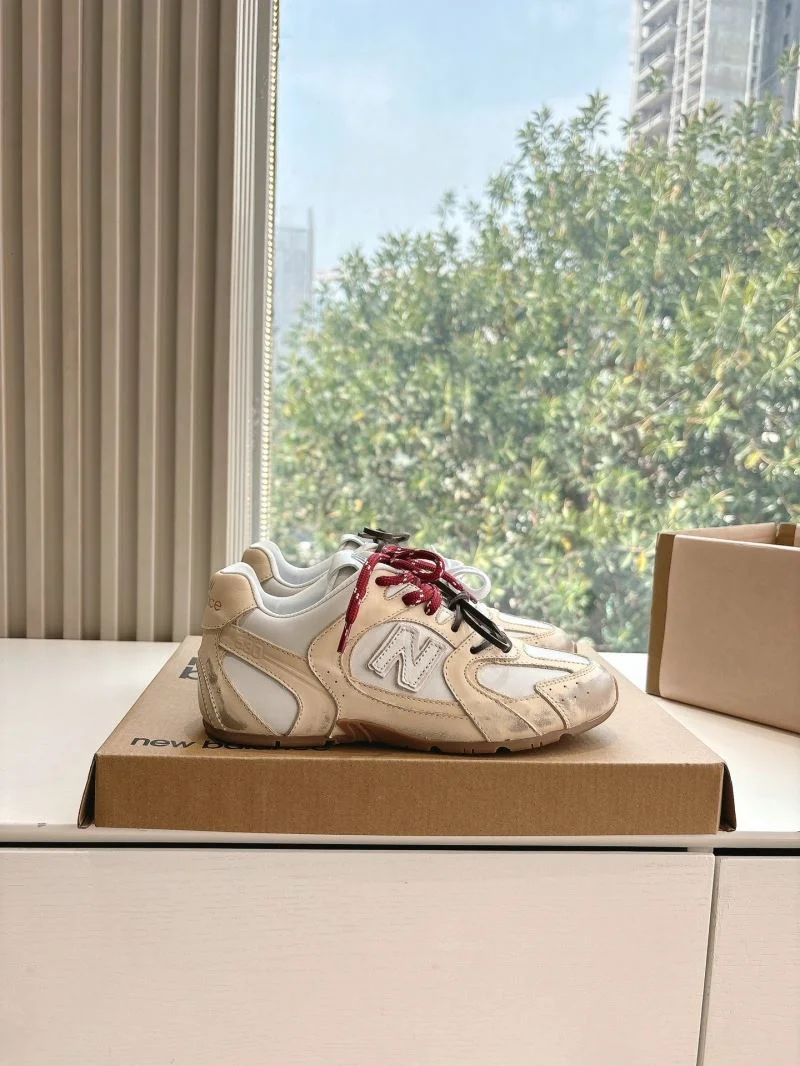 Comfortable Miu Miu Shoes 9377