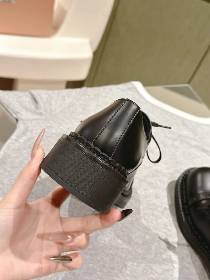 WellDesigned Miu Miu Shoes 9320