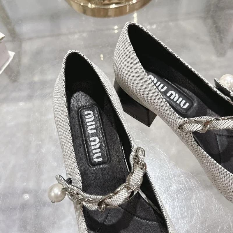 Miu Miu Shoes Unique 9314