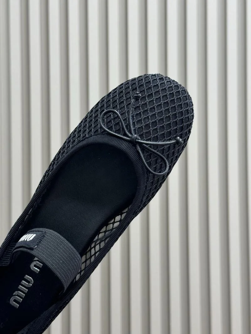 Flexible Miu Miu Shoes 9290