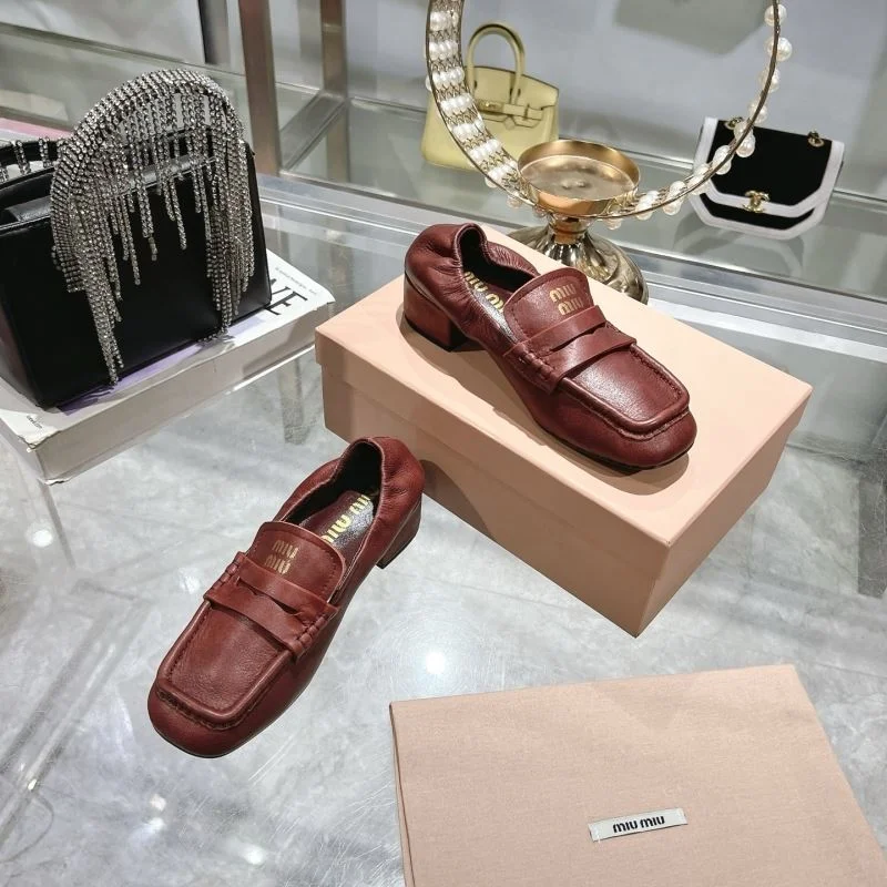 WellDesigned Miu Miu Shoes 9303