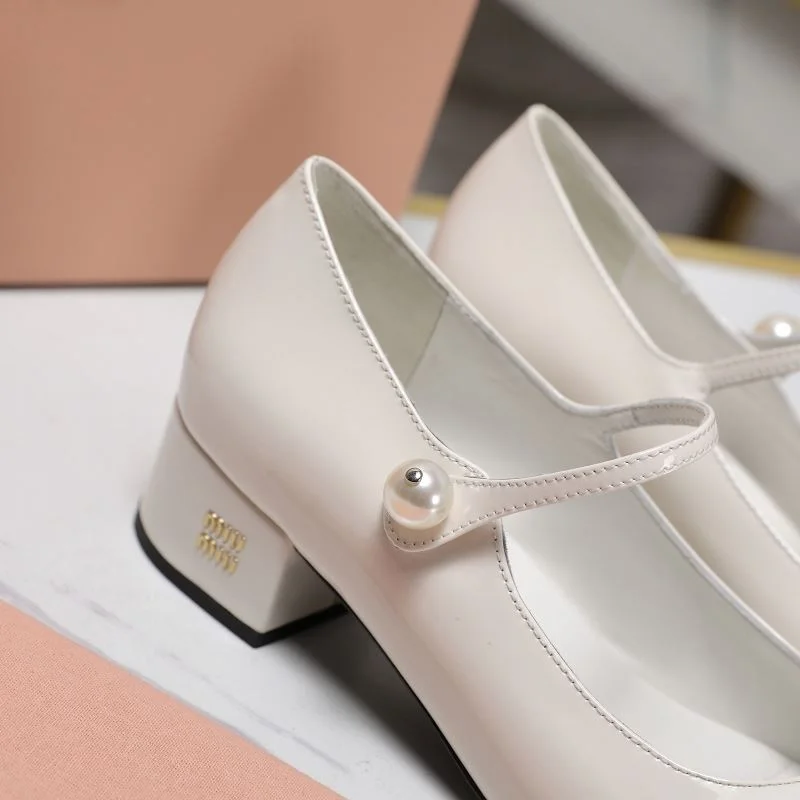 Miu Miu Shoes Trendsetting 9294