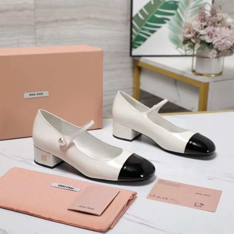 Miu Miu Shoes Trendsetting 9294