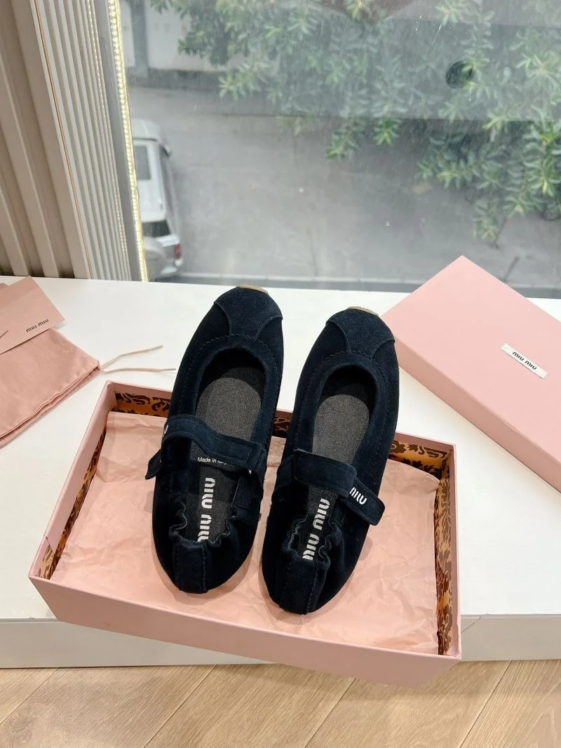 Miu Miu Shoes Breathable 15563