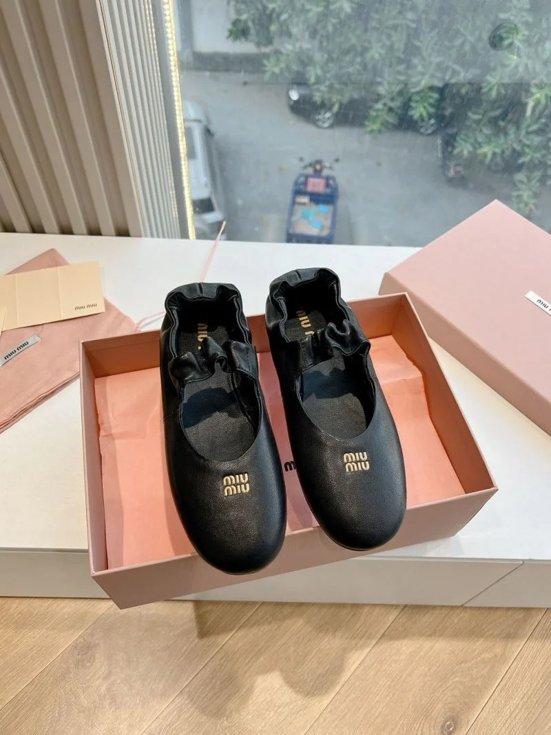 Functional Miu Miu Shoes 15461