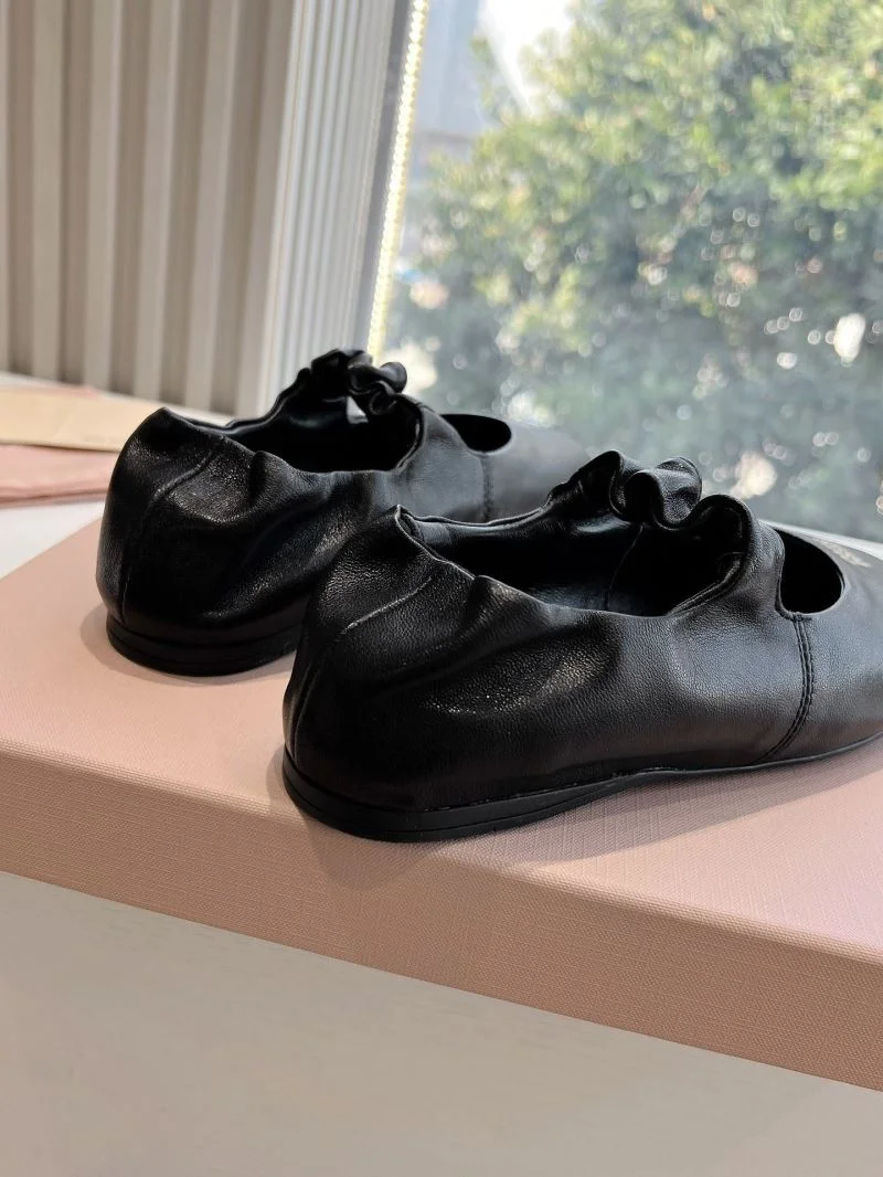 Functional Miu Miu Shoes 15461