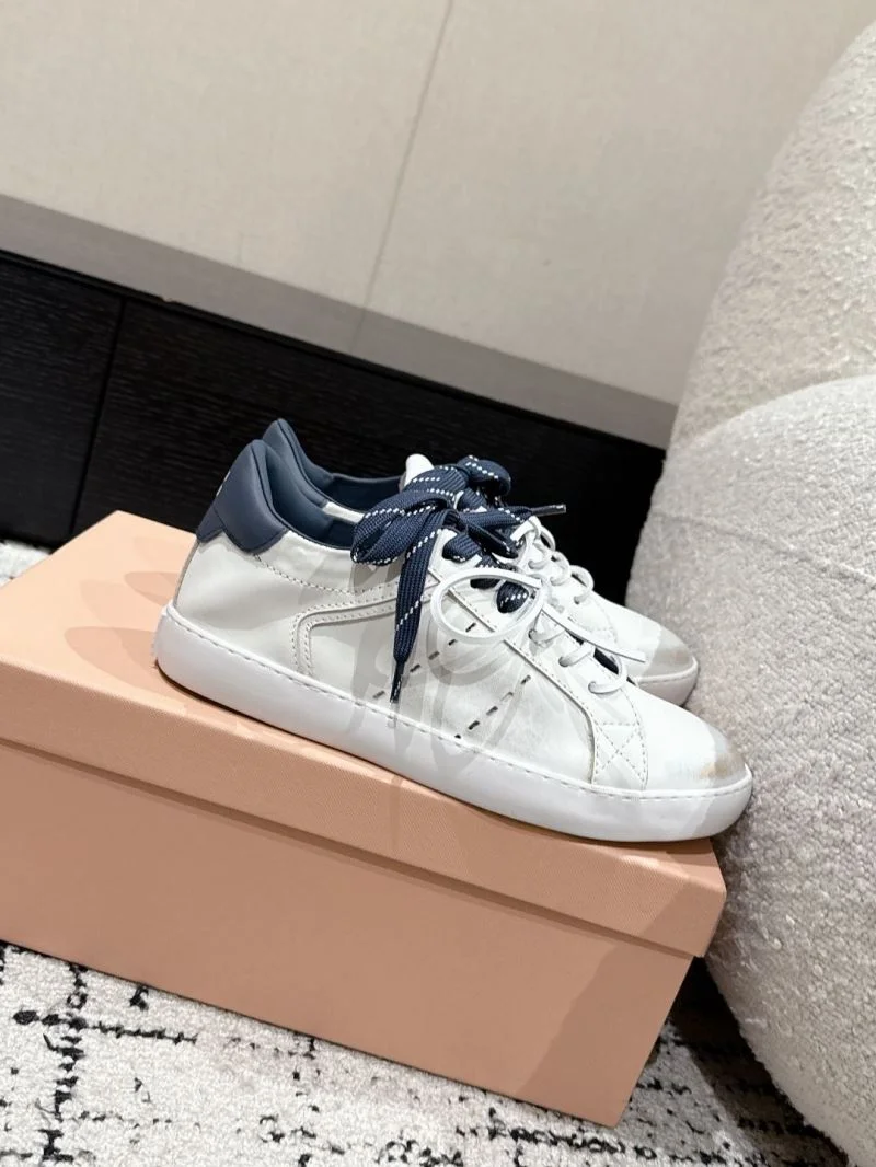 Practical Miu Miu Shoes 15449