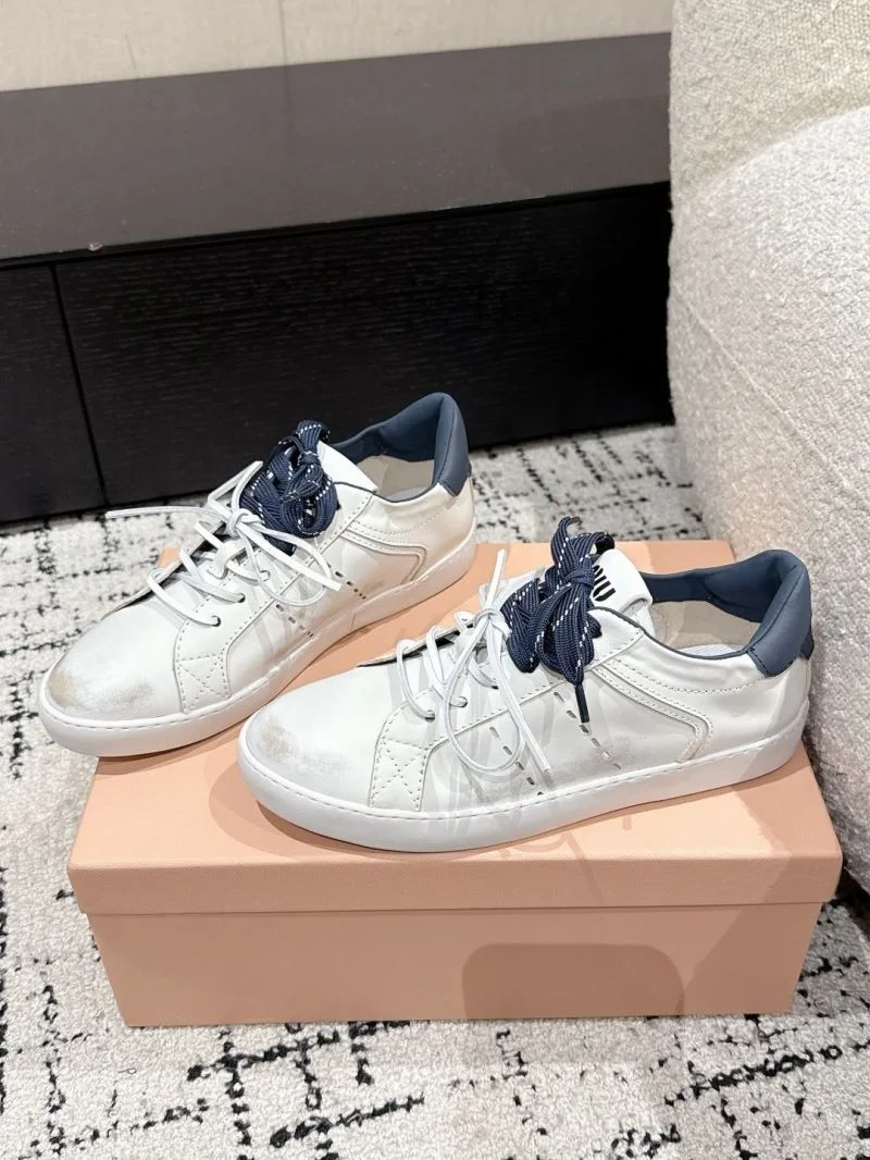 Practical Miu Miu Shoes 15449