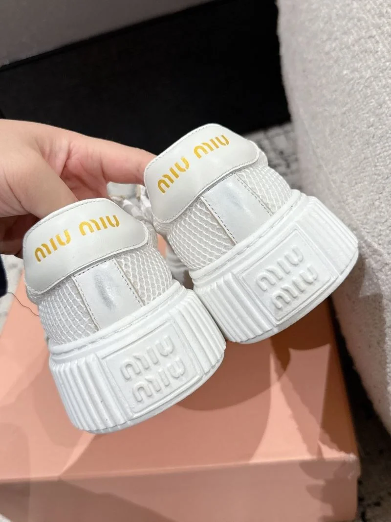 Sleek Miu Miu Shoes 15443