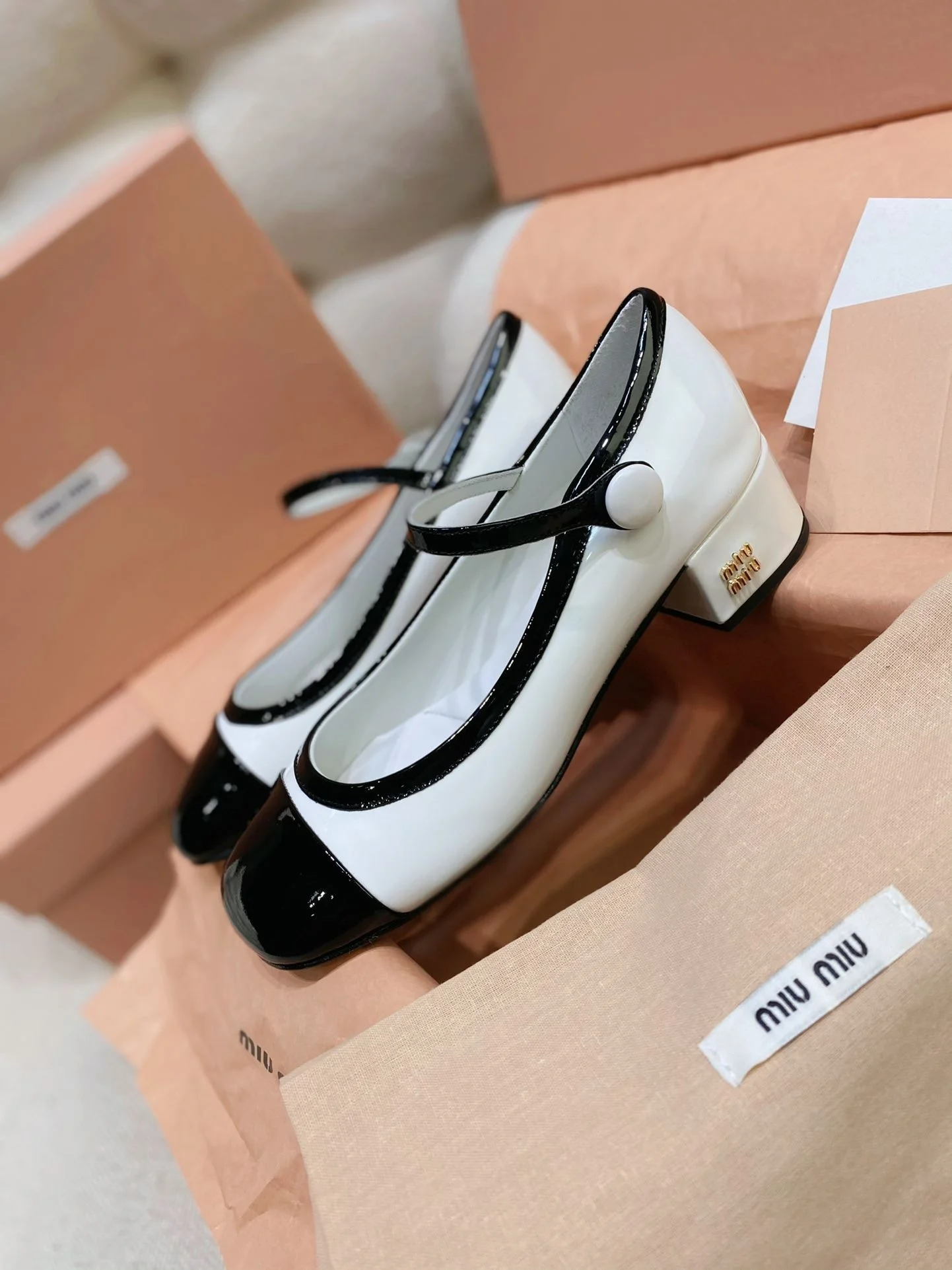 Vibrant Miu Miu Shoes 6141