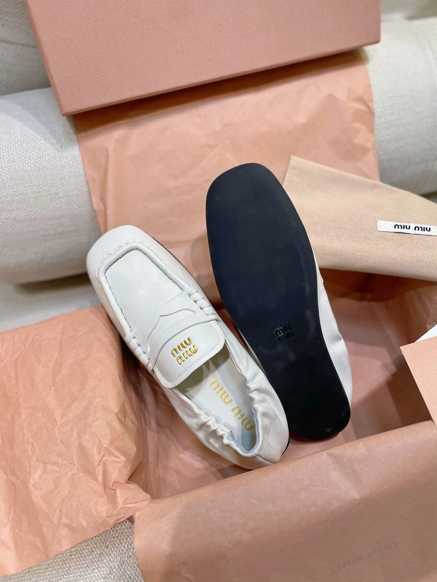 EasyMatch Miu Miu Shoes 6119