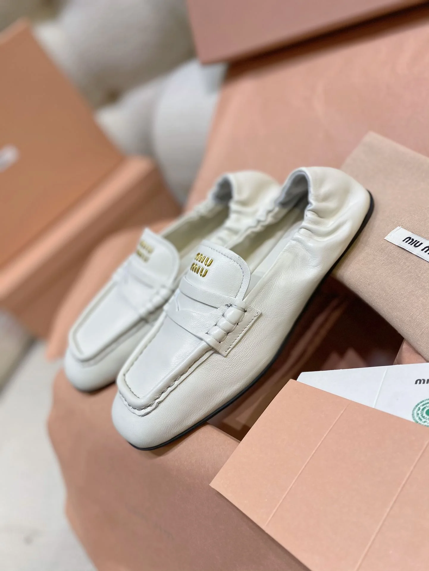 EasyMatch Miu Miu Shoes 6119