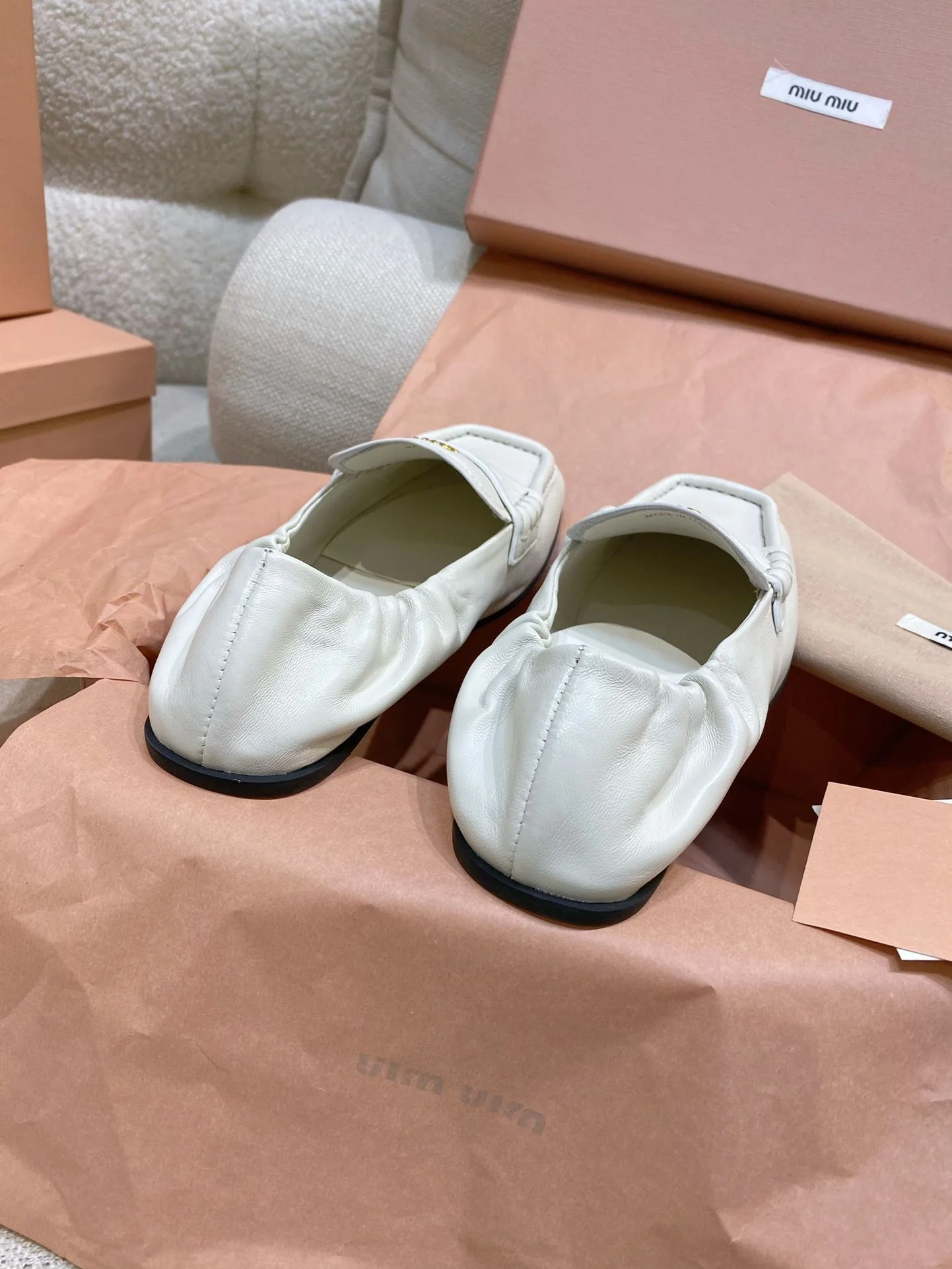 EasyMatch Miu Miu Shoes 6119