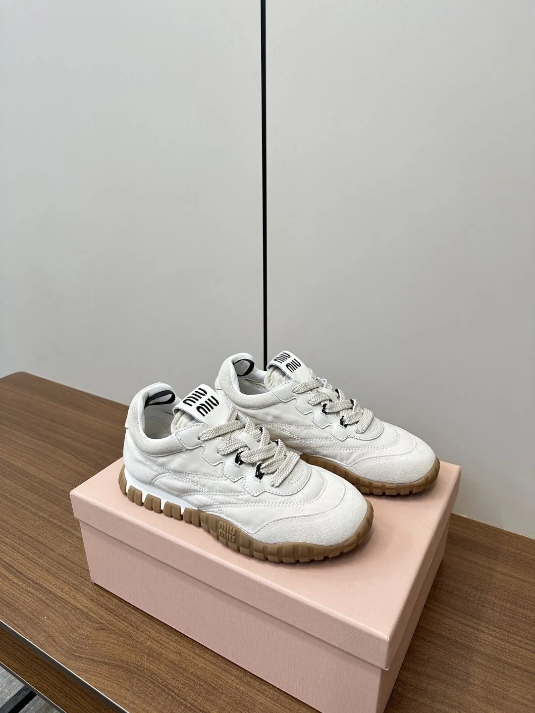 Refined Miu Miu Shoes 6148