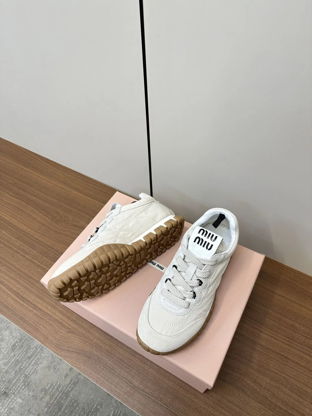 Refined Miu Miu Shoes 6148