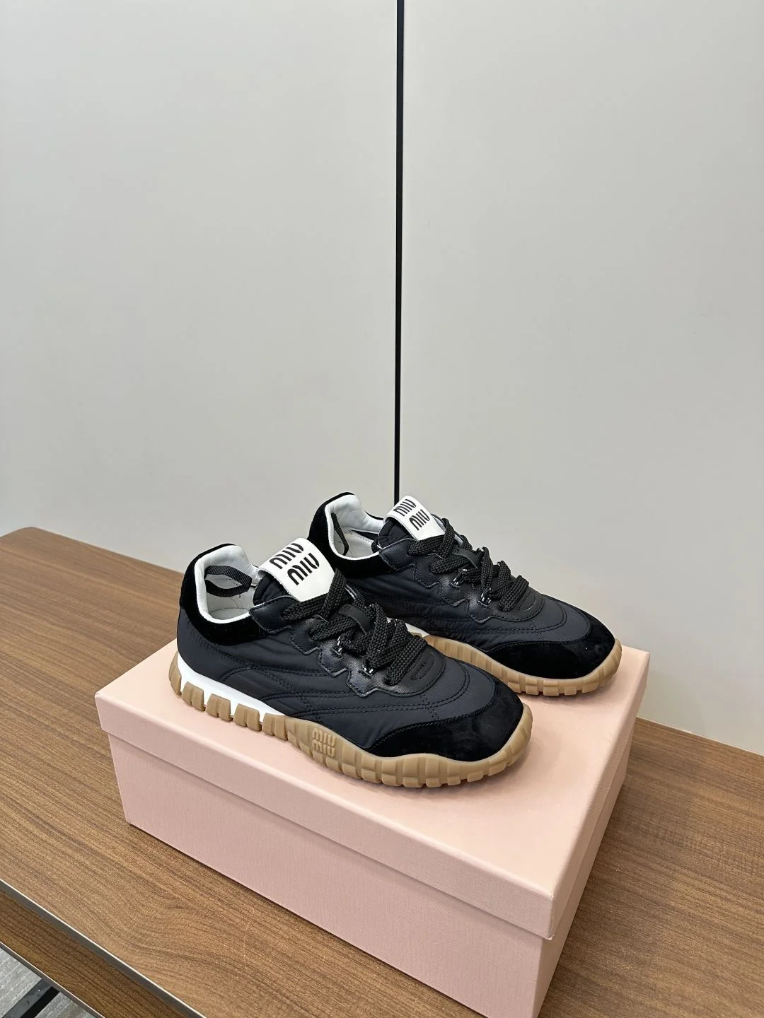 Miu Miu Shoes Sporty 6129
