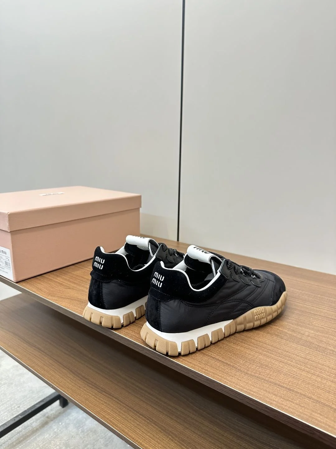 Miu Miu Shoes Sporty 6129