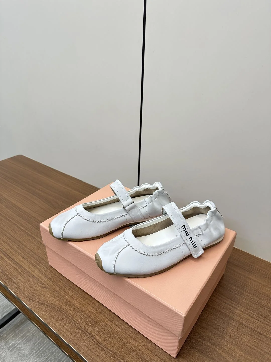 Miu Miu Shoes EasyMatch 6094