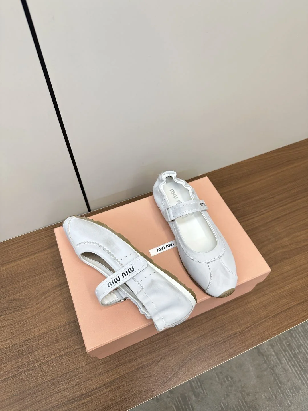 Miu Miu Shoes EasyMatch 6094