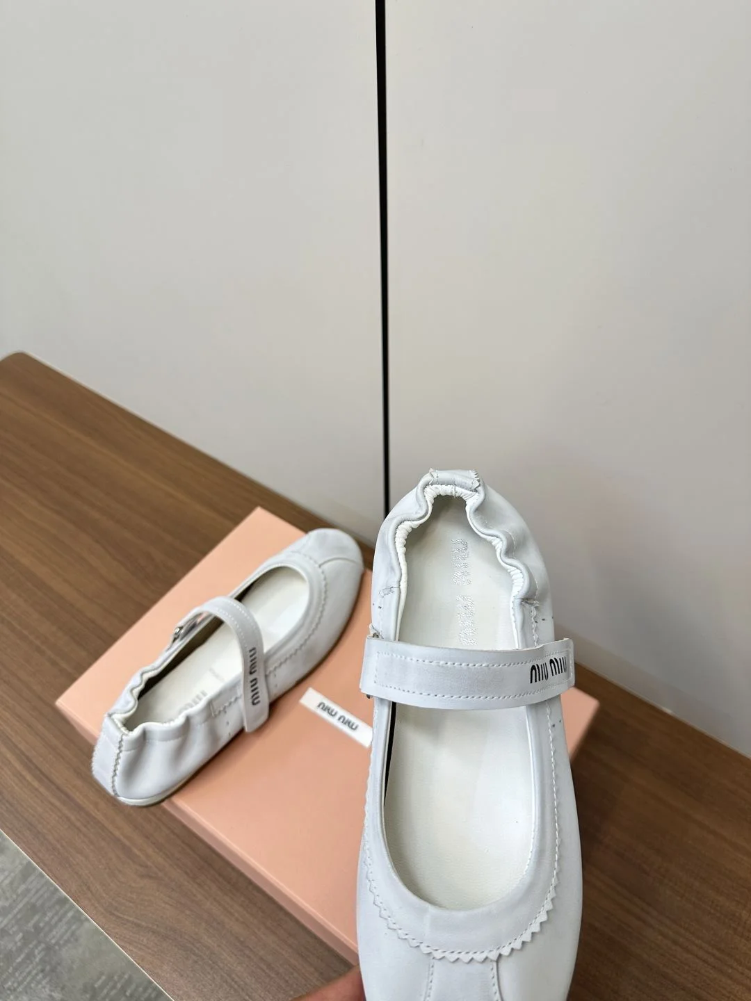 Miu Miu Shoes EasyMatch 6094