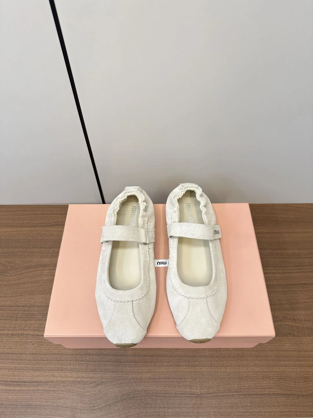 Affordable Miu Miu Shoes 6112