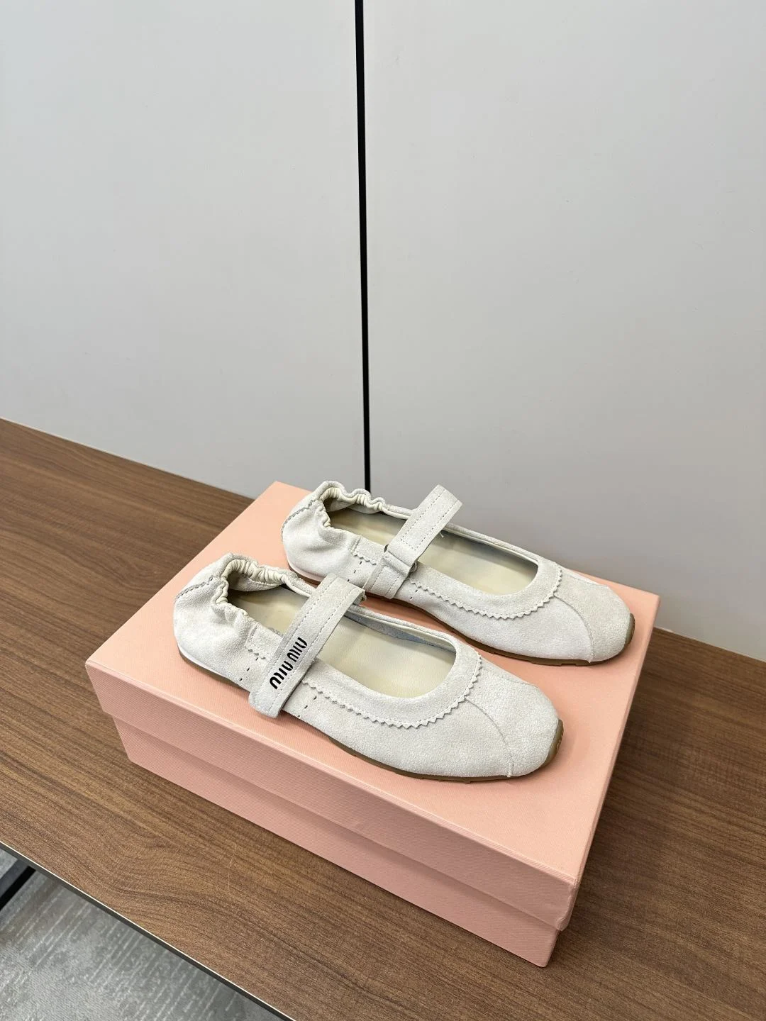 Affordable Miu Miu Shoes 6112