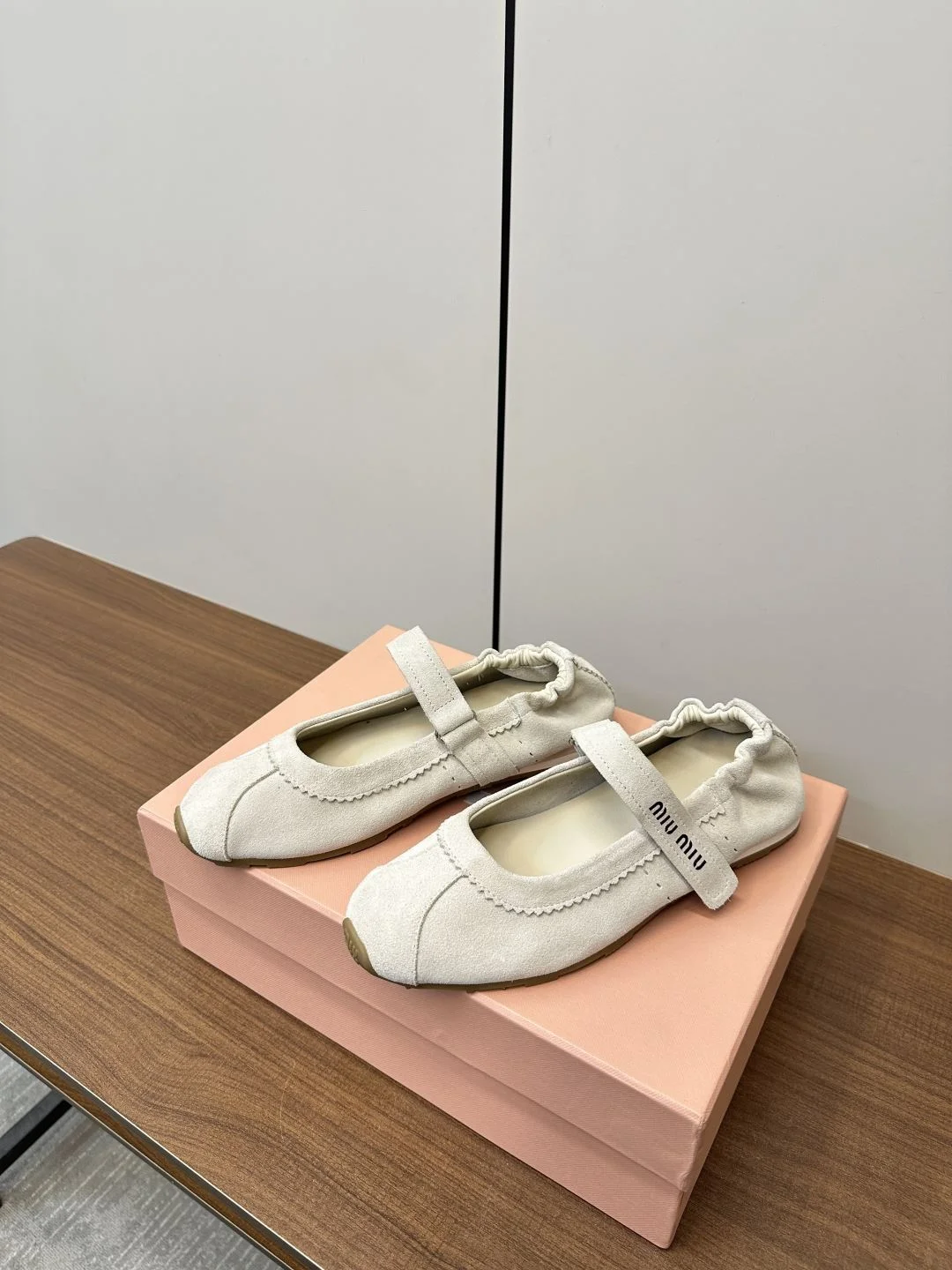 Affordable Miu Miu Shoes 6112