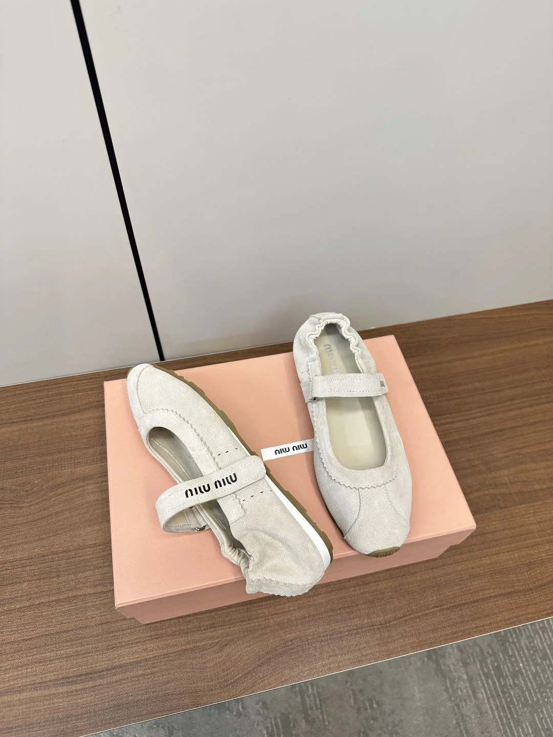Affordable Miu Miu Shoes 6112