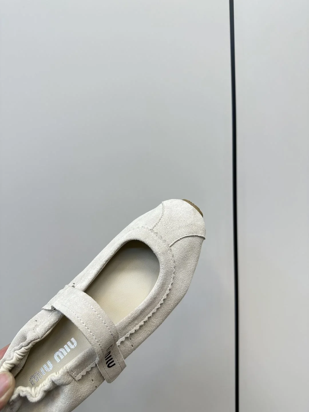 Affordable Miu Miu Shoes 6112