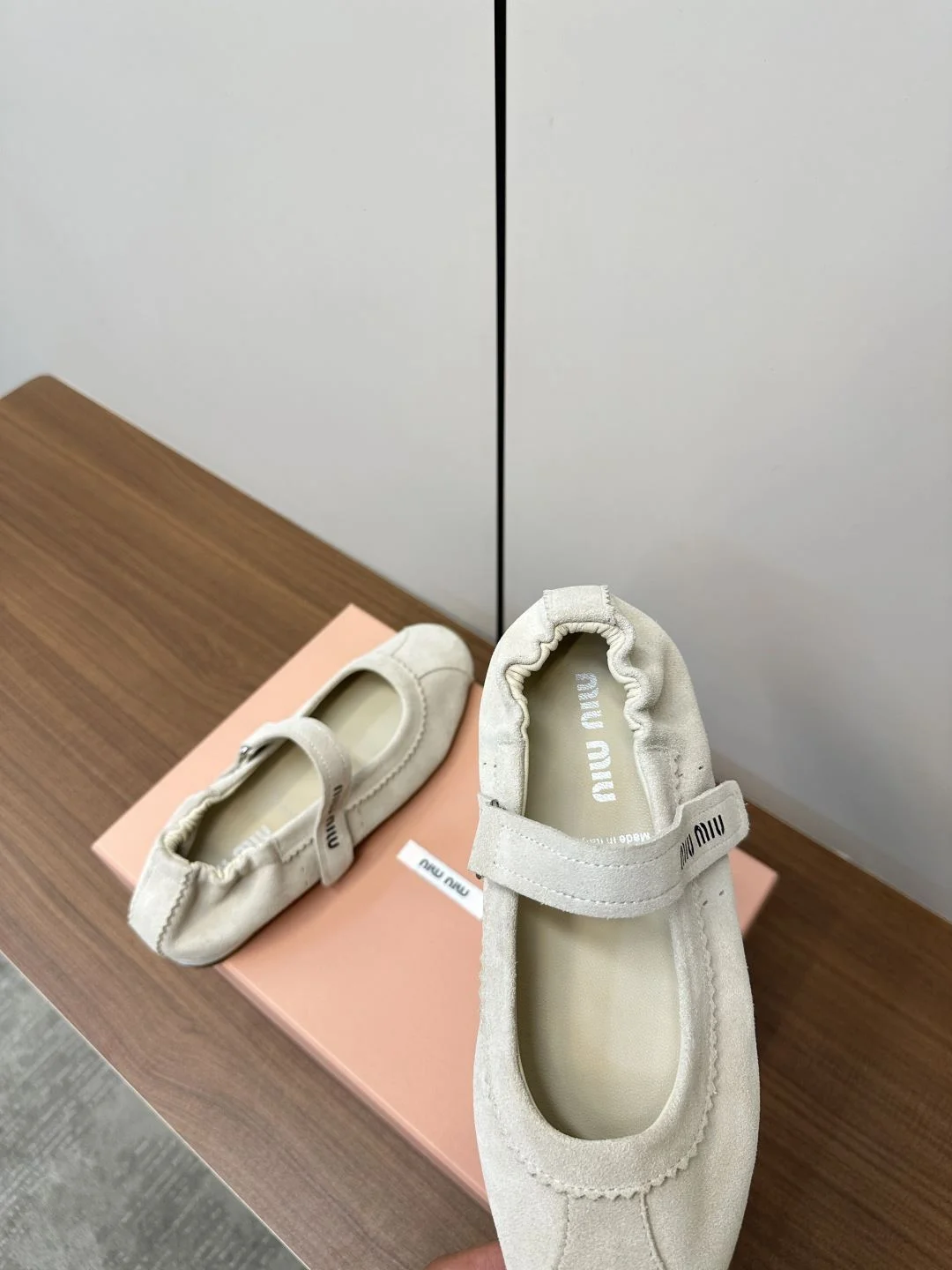 Affordable Miu Miu Shoes 6112