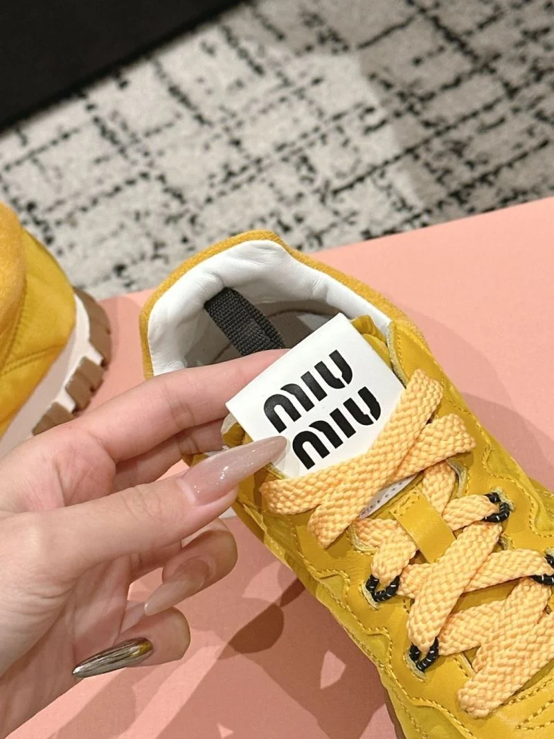 Miu Miu Shoes Minimalist 6086