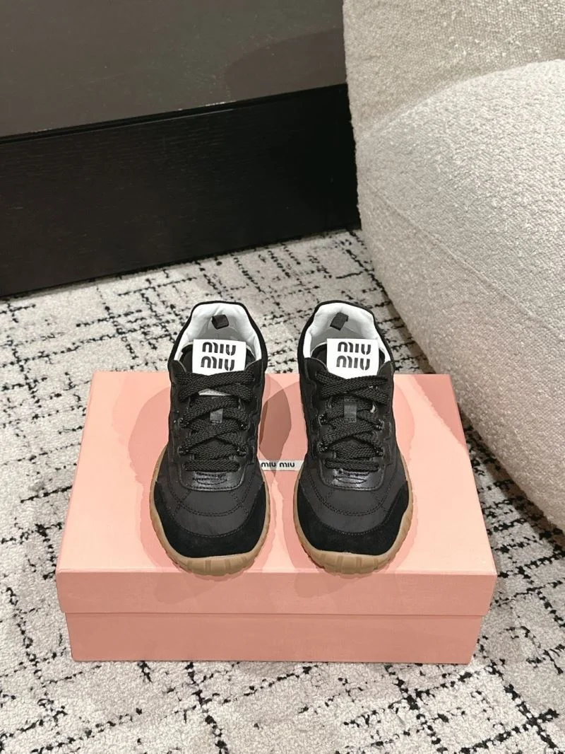 Effortless Miu Miu Shoes 6075