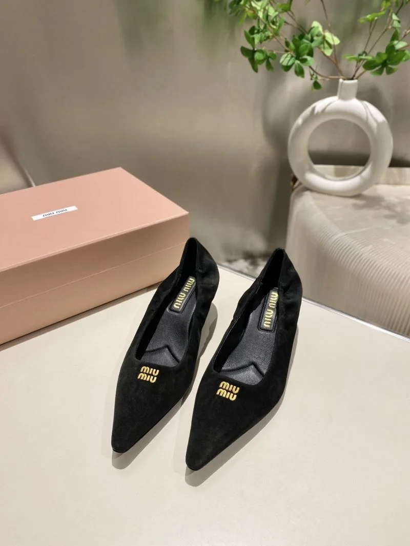 Casual Miu Miu Shoes 6088