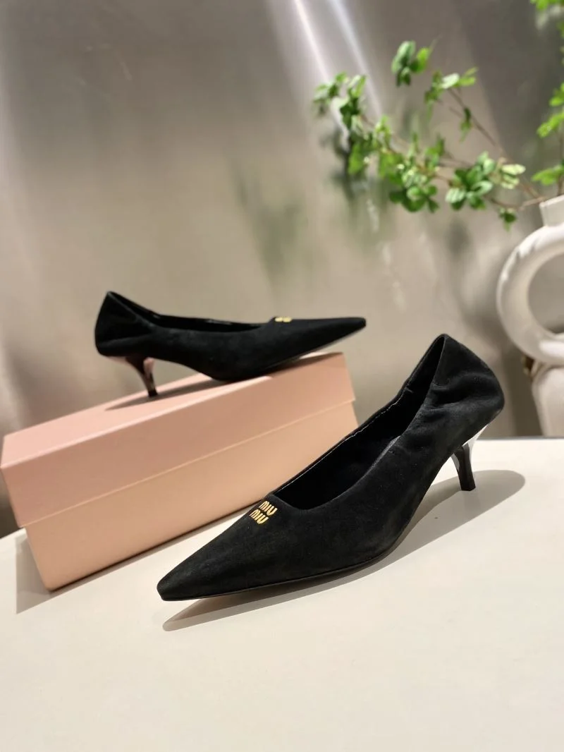 Casual Miu Miu Shoes 6088